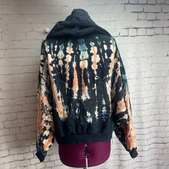 Young Fabulous & Broke Multicolor Tie-Dye Crop Hoodie - Picture 4 of 6